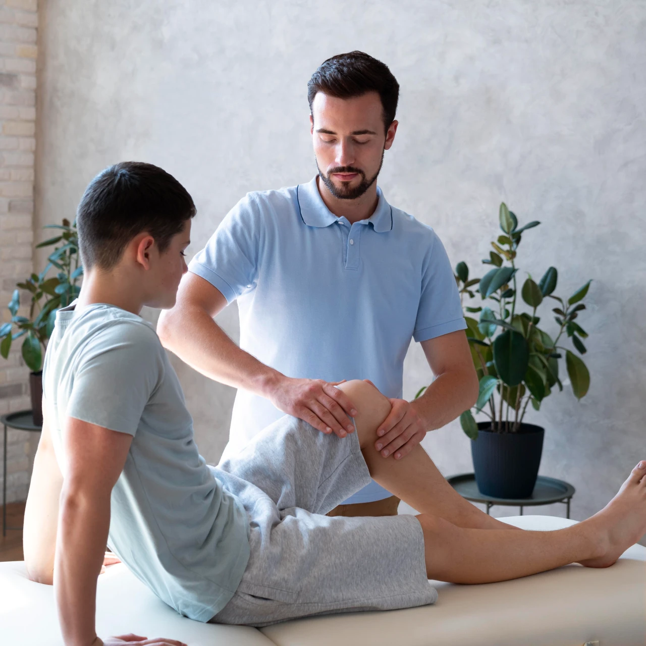Physiotherapy treatment session